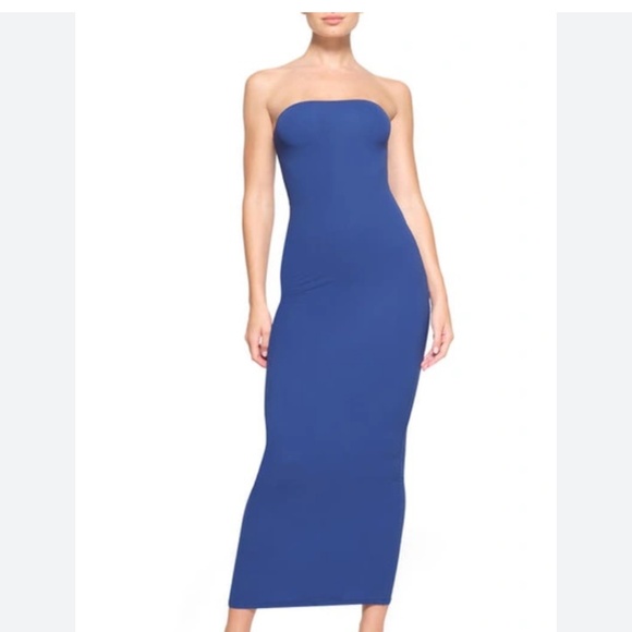 Skims Dresses & Skirts - Skims Fits Everybody Tube Dress